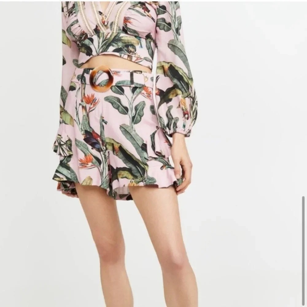 NWT PatBo Tropical Print Shorts Ruffle Tortoise Belt High Rise Pink Women's 12